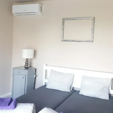 게스트하우스 Levendulaszat Simontornya